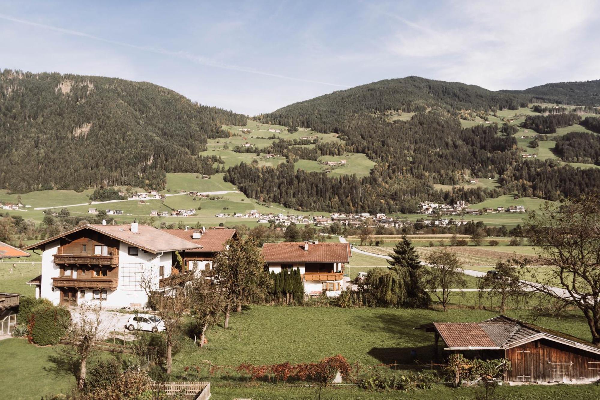 Lebe'Schlitters - Das Ferienapartmenthaus Im Zillertal Eksteriør bilde