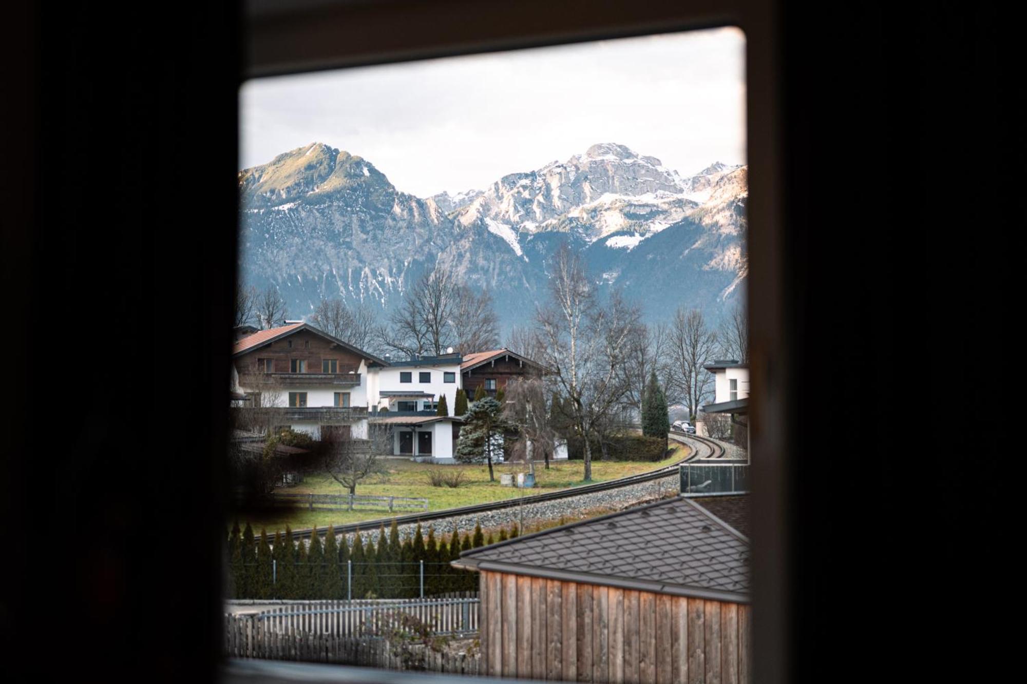 Lebe'Schlitters - Das Ferienapartmenthaus Im Zillertal Eksteriør bilde